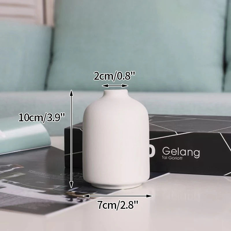 Modern White Ceramic Flower Vase – Nordic Decorative Plant Pot for Home or Wedding