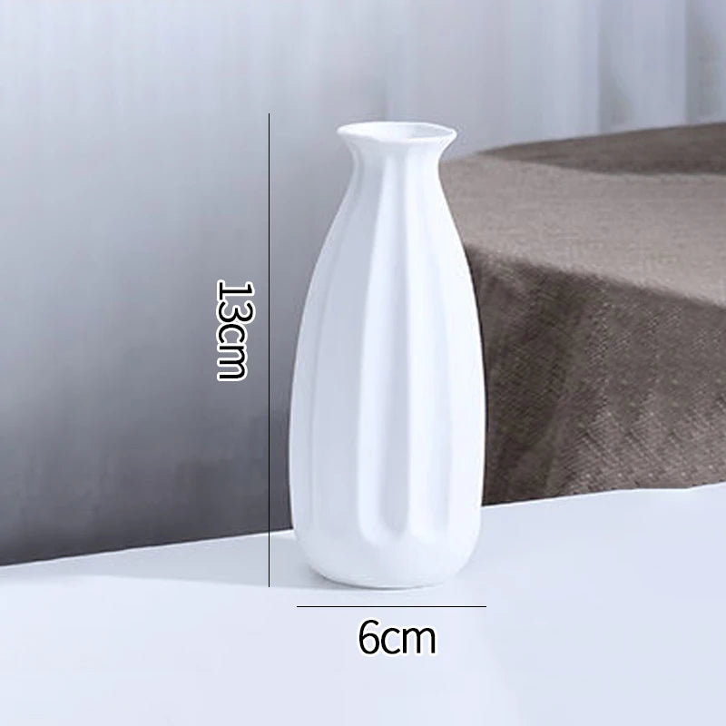 Modern White Ceramic Flower Vase – Nordic Decorative Plant Pot for Home or Wedding
