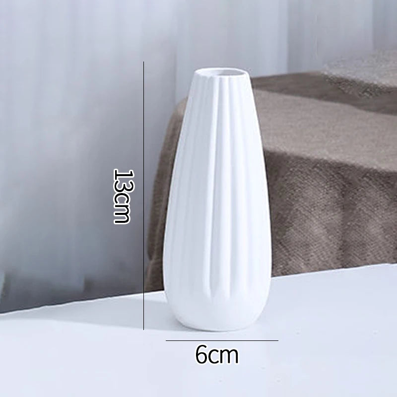 Modern White Ceramic Flower Vase – Nordic Decorative Plant Pot for Home or Wedding