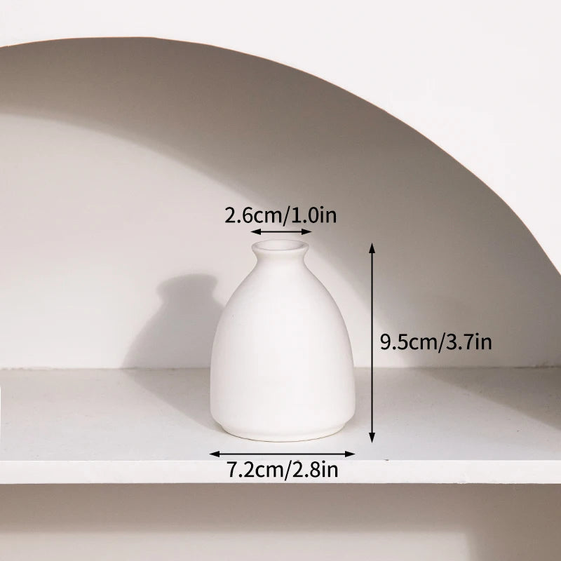 Modern White Ceramic Flower Vase – Nordic Decorative Plant Pot for Home or Wedding