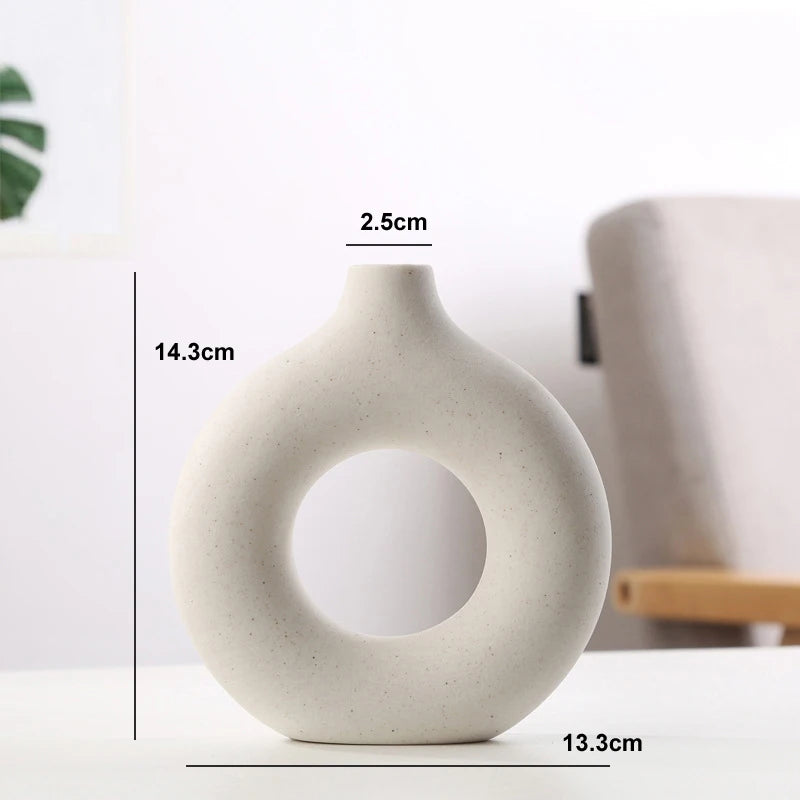 Nordic Hollow Ceramic Donut Vase – Modern Home & Office Decor