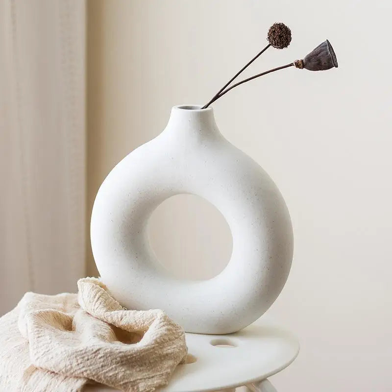 Nordic Hollow Ceramic Donut Vase – Modern Home & Office Decor