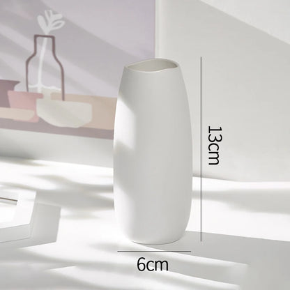 Modern White Ceramic Flower Vase – Nordic Decorative Plant Pot for Home or Wedding