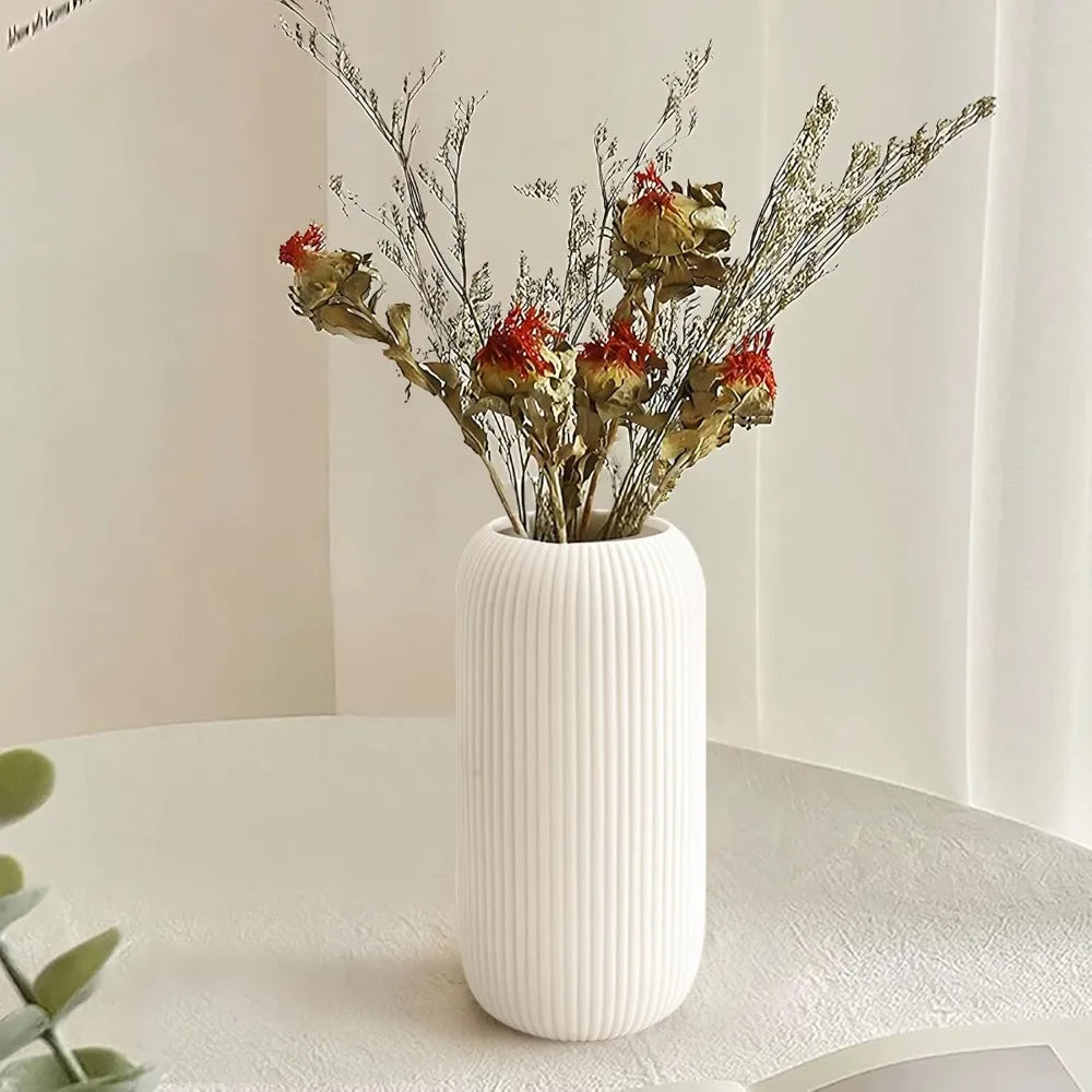 Modern White Ceramic Vase – Ribbed Texture Small Vase for Home & Table Decor