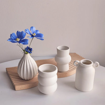 Modern White Ceramic Flower Vase – Nordic Decorative Plant Pot for Home or Wedding