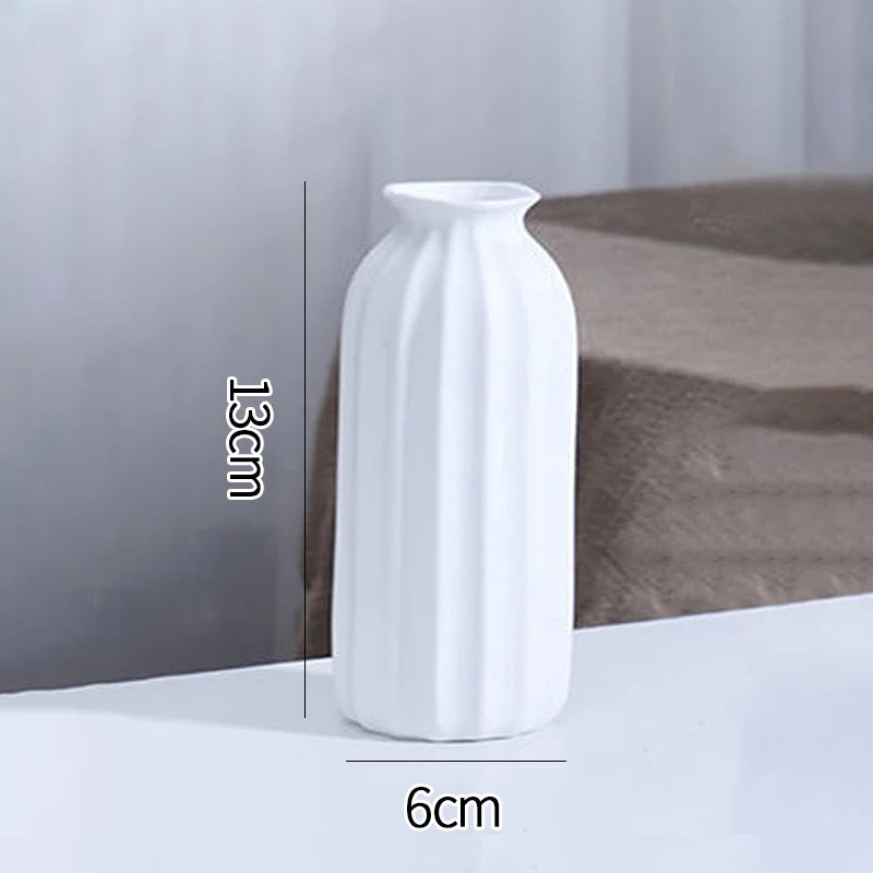 Modern White Ceramic Flower Vase – Nordic Decorative Plant Pot for Home or Wedding