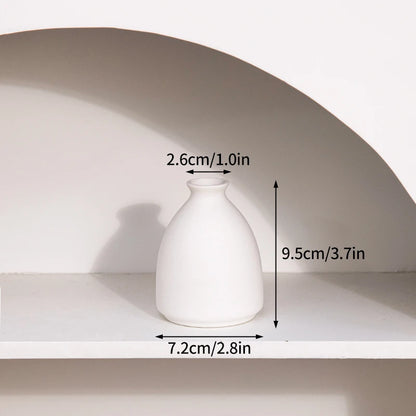 Modern White Ceramic Flower Vase – Nordic Decorative Plant Pot for Home or Wedding